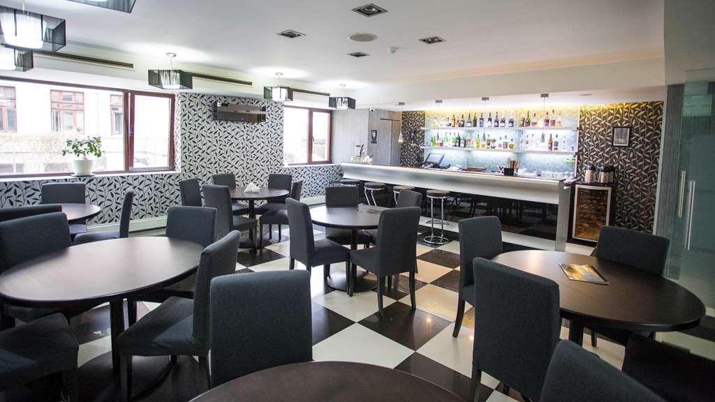 โรงแรมปาร์เลียเมนต์ บูคาเรสต์ ร้านอาหาร รูปภาพ